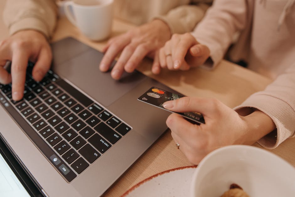  Maestro-Karte für Online-Bezahlung verwenden